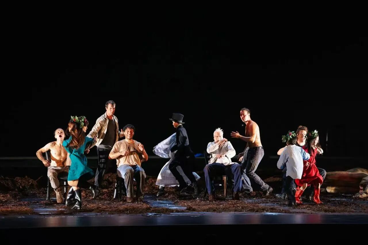 1764991988230854.jpg 4f725c91f15820faf220f17f94335f4c.jpg